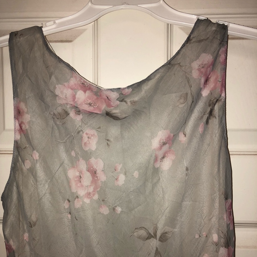 80’s Vintage Beautiful Dress - Picture 8 of 8